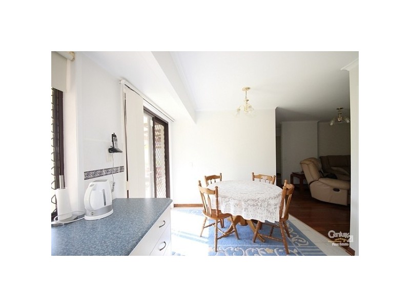 1/28 Morinda Wy, Labrador QLD 4215