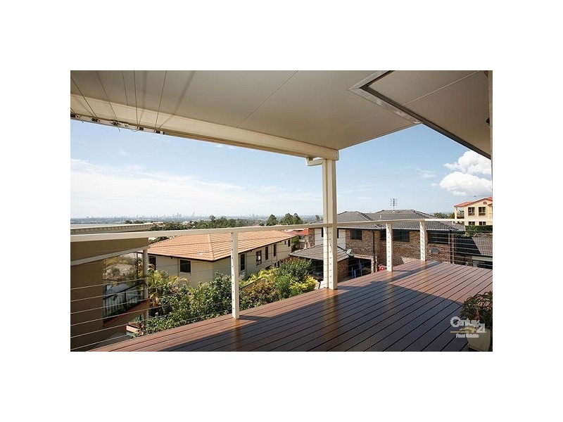 3 Rivage Place, Highland Park QLD 4211