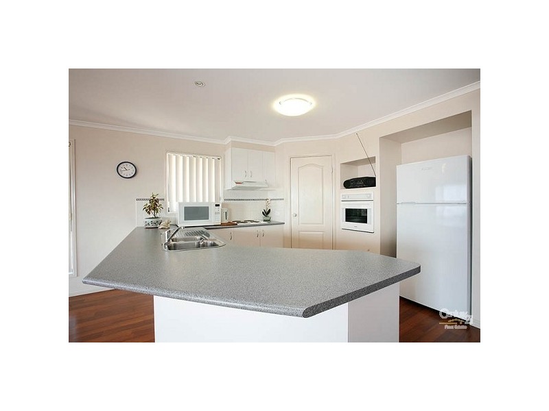 3 Rivage Place, Highland Park QLD 4211