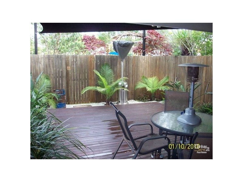 3/111 Little Usher Ave, Labrador QLD 4215