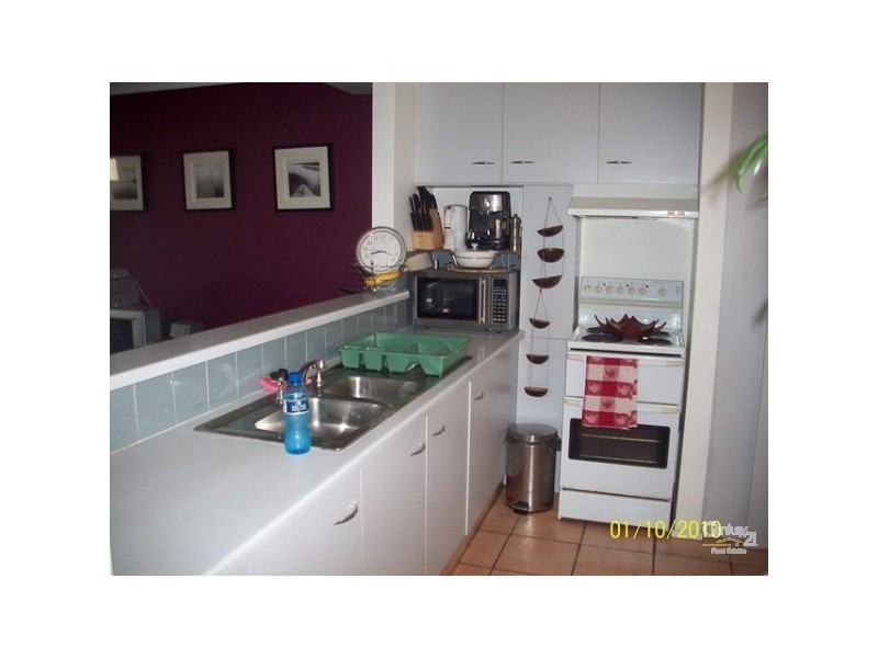 3/111 Little Usher Ave, Labrador QLD 4215