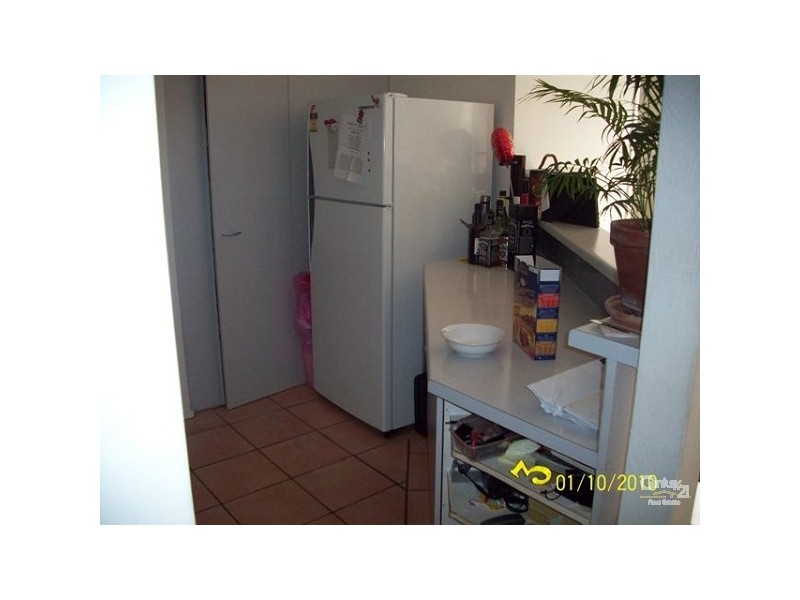 3/111 Little Usher Ave, Labrador QLD 4215