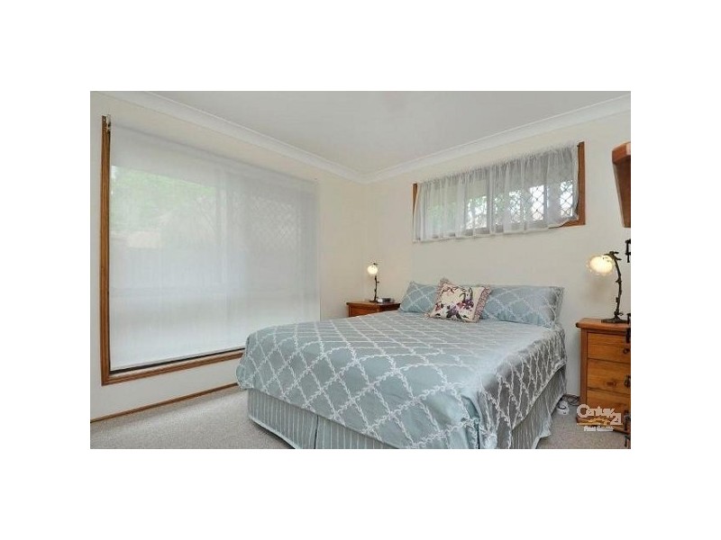 1/9 Burwood Court, Labrador QLD 4215