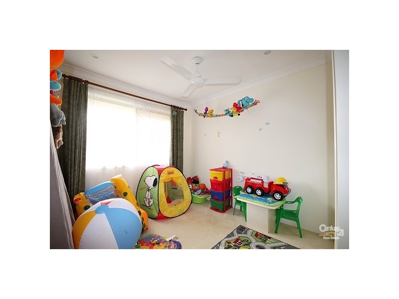 135/31 Usher Avenue, Labrador QLD 4215