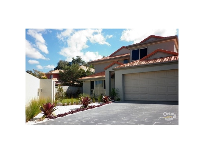 54 Christina Ryan Way, Arundel QLD 4214