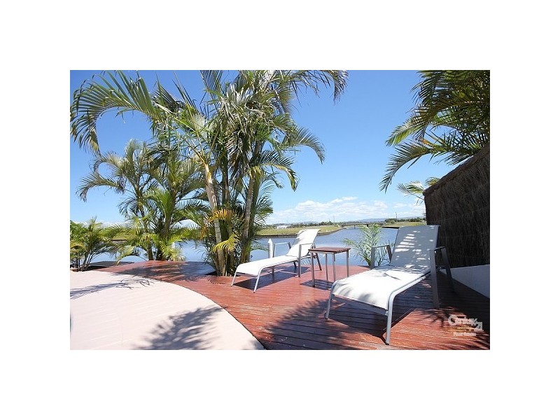 36 Anchorage Way, Biggera Waters QLD 4216