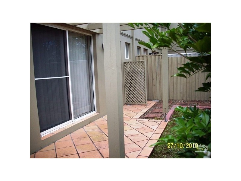 10/433 Brisbane Road, Coombabah QLD 4216