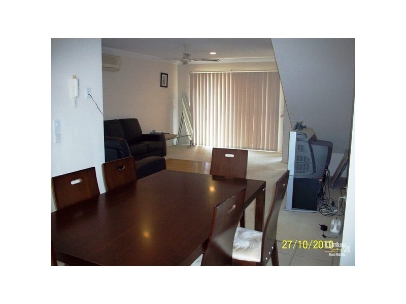 10/433 Brisbane Road, Coombabah QLD 4216