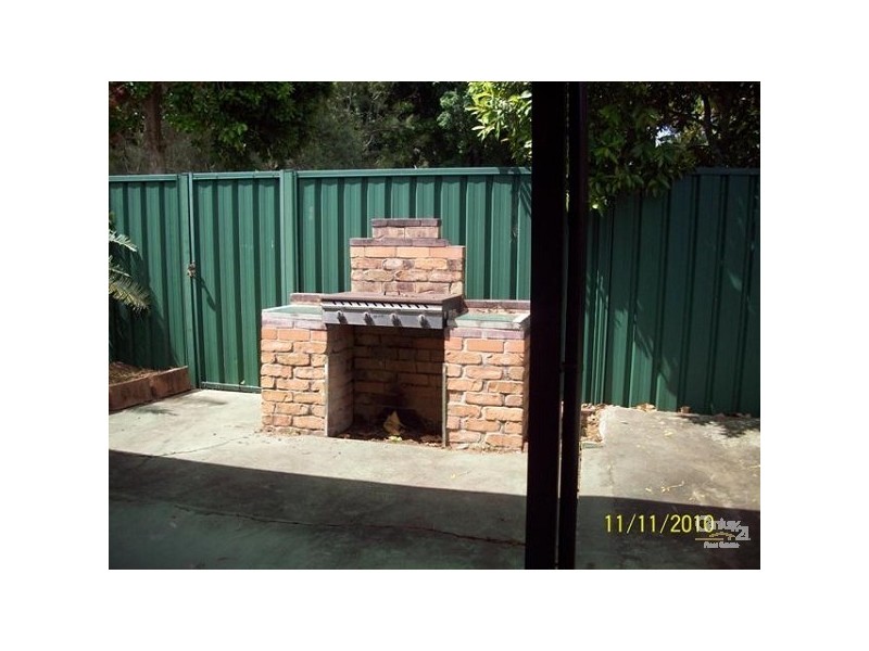 2/130 Whiting Street, Labrador QLD 4215