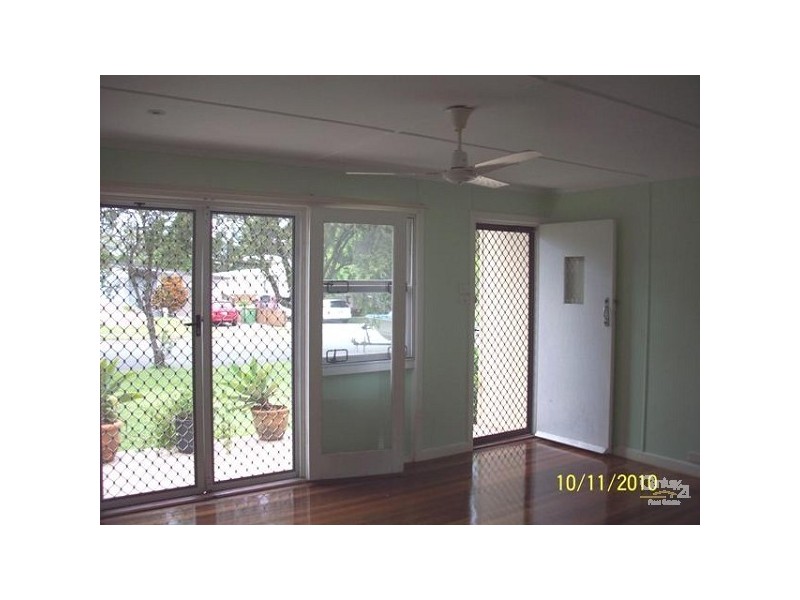 14 Harris Street, Labrador QLD 4215