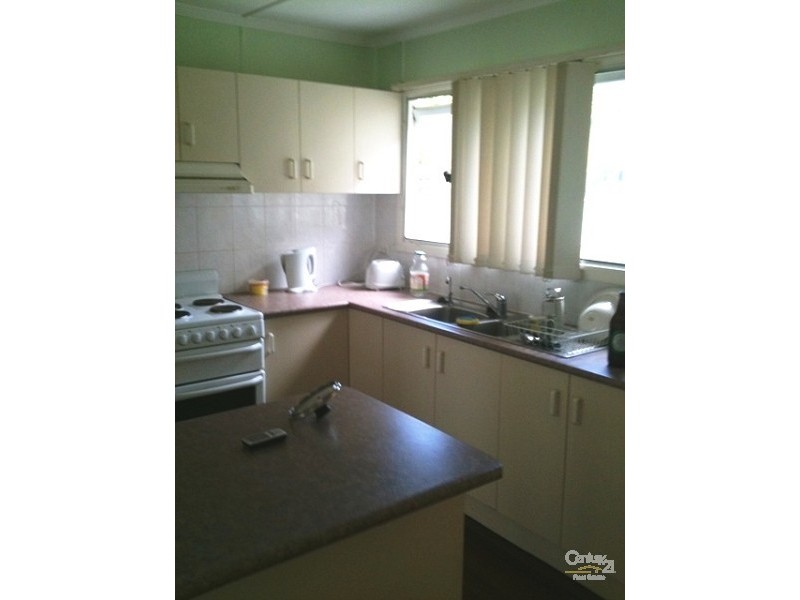 14 Harris Street, Labrador QLD 4215