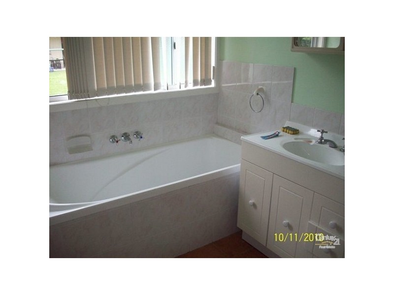 14 Harris Street, Labrador QLD 4215