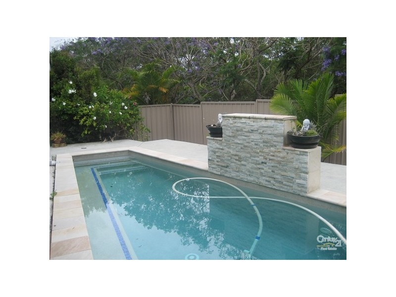 18 JAMIESON DRIVE, Parkwood QLD 4214