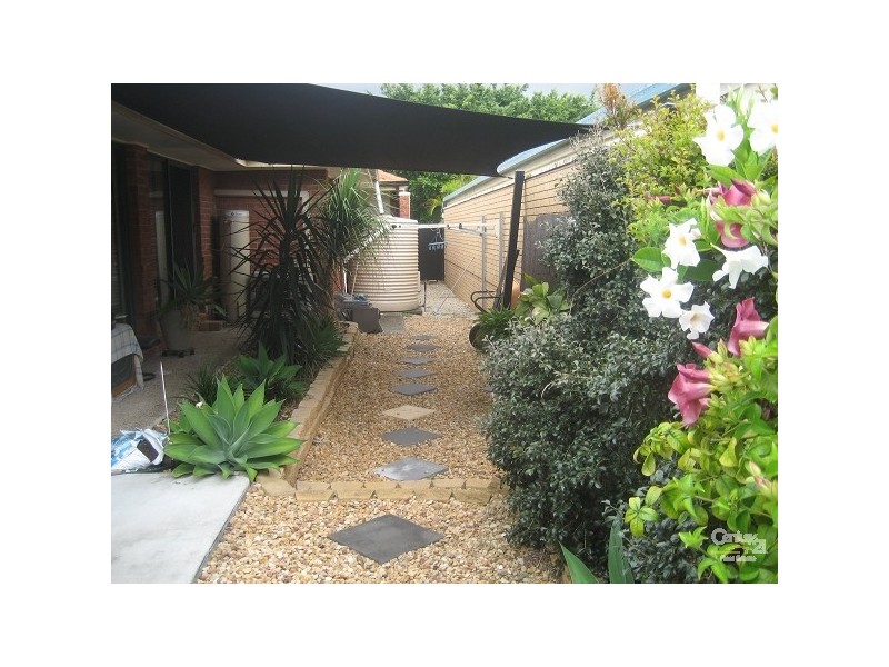 18 JAMIESON DRIVE, Parkwood QLD 4214