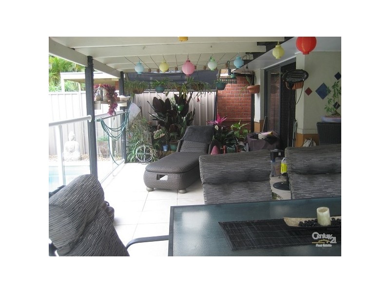 18 JAMIESON DRIVE, Parkwood QLD 4214