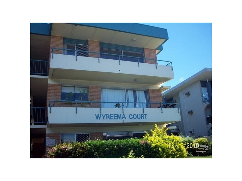 10/128 Marine Parade, Southport QLD 4215