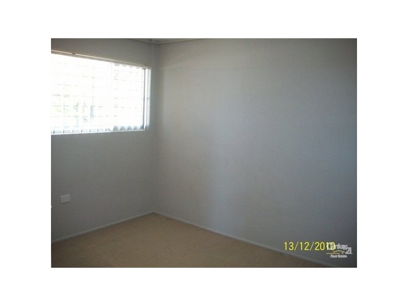 10/128 Marine Parade, Southport QLD 4215