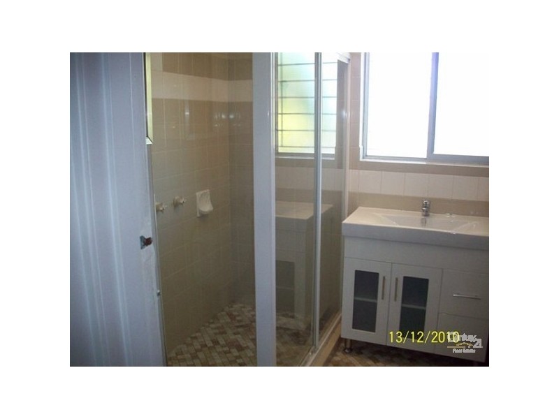 10/128 Marine Parade, Southport QLD 4215