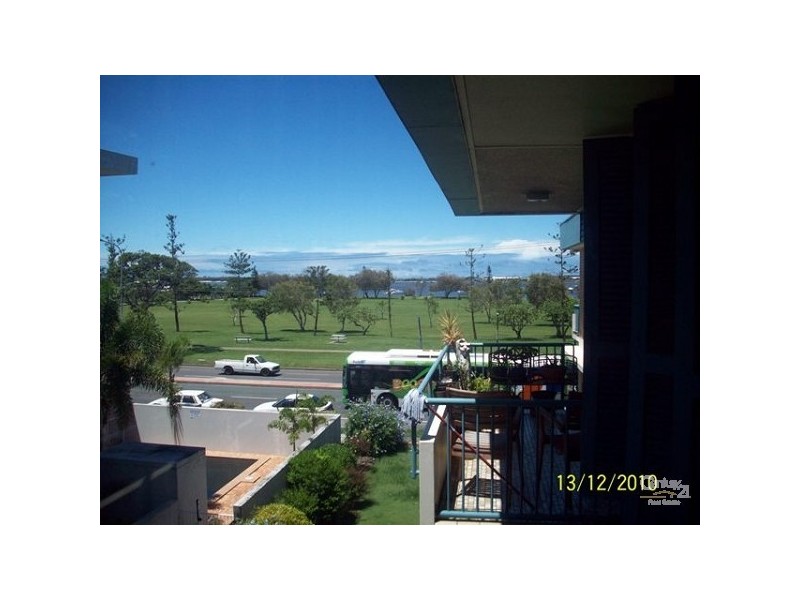10/128 Marine Parade, Southport QLD 4215