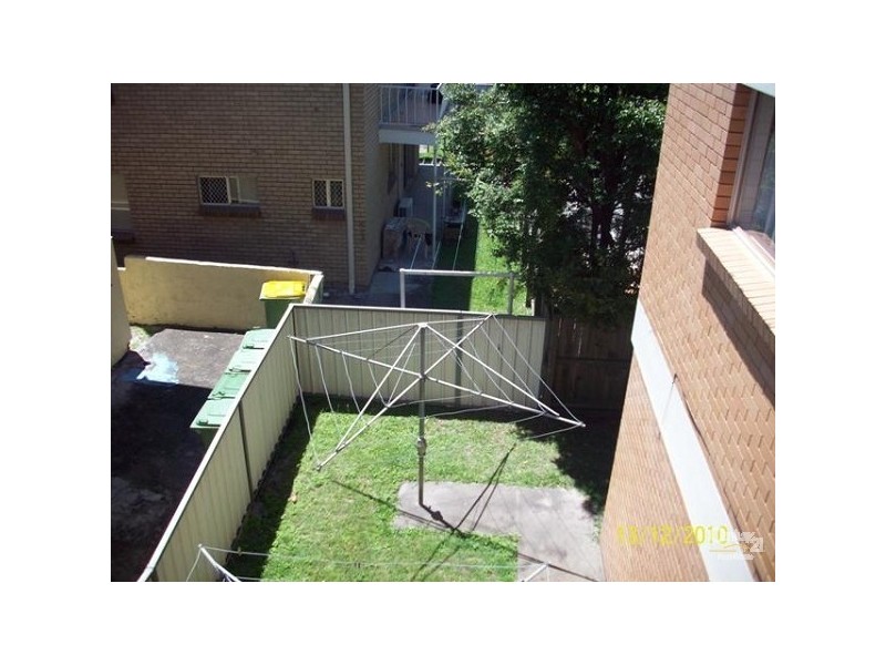 10/128 Marine Parade, Southport QLD 4215