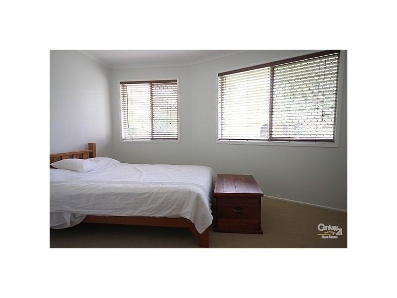 28 Tallara Street, Coombabah QLD 4216