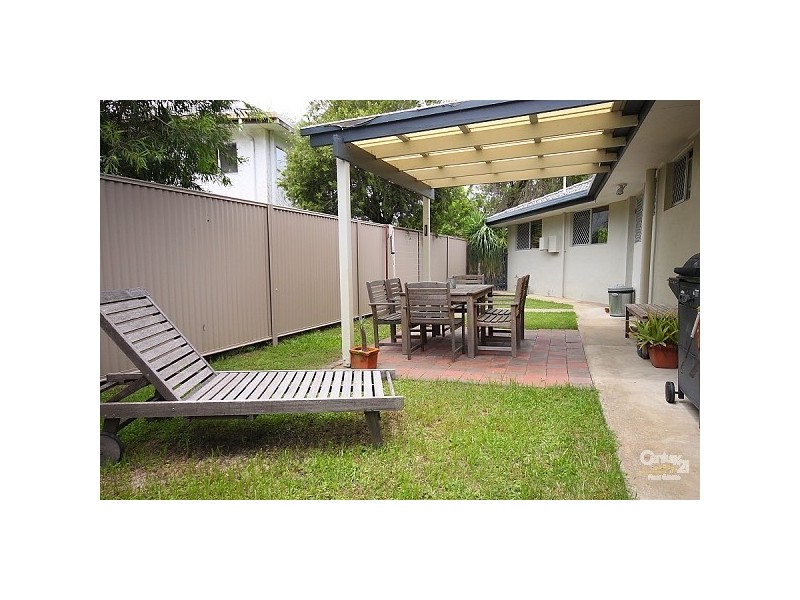 28 Tallara Street, Coombabah QLD 4216