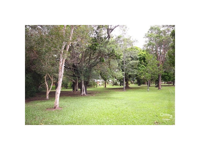 28 Tallara Street, Coombabah QLD 4216