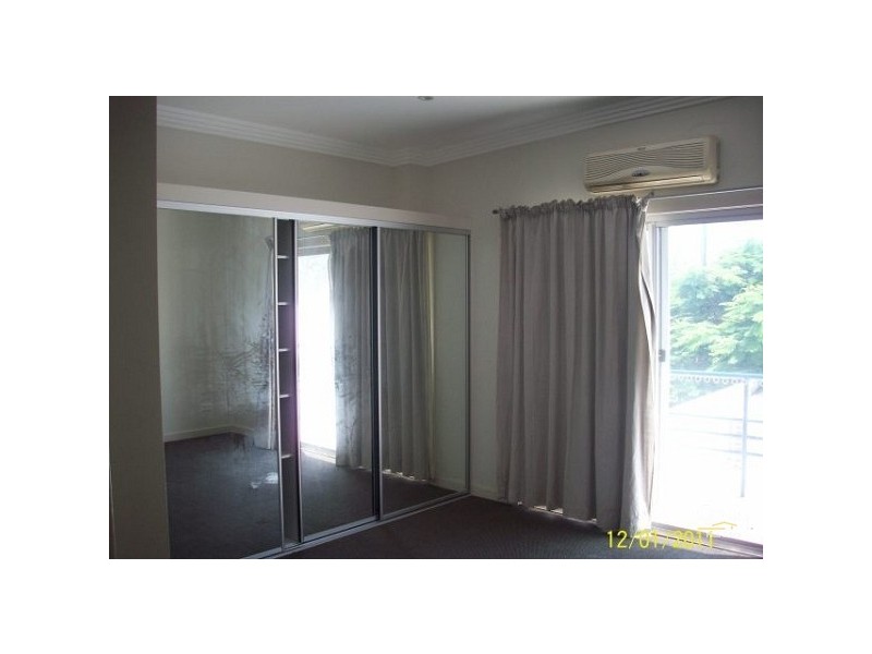 105 Turpin Road, Labrador QLD 4215