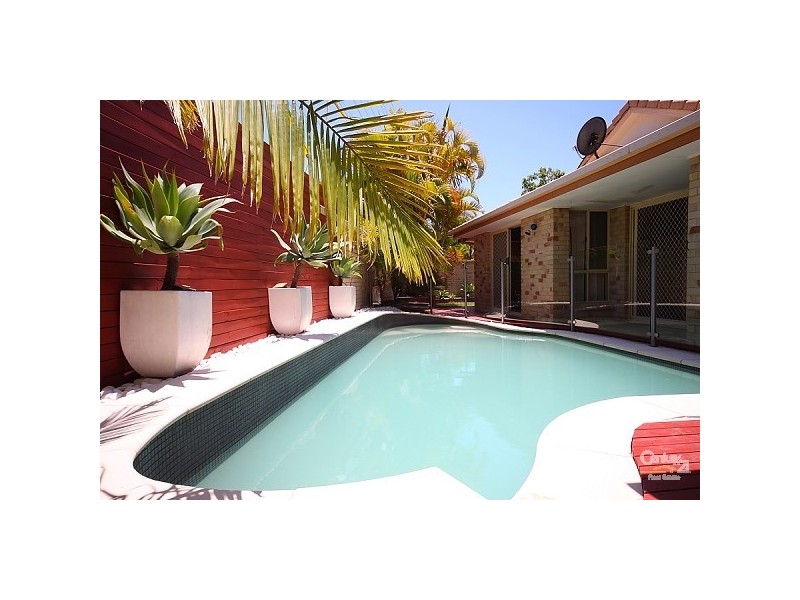 1 Sage Street, Runaway Bay QLD 4216