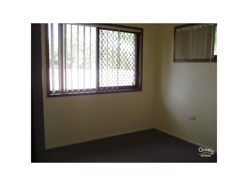 2/248 Central Street, Labrador QLD 4215