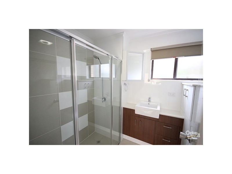 16/5 Ahern Street, Labrador QLD 4215