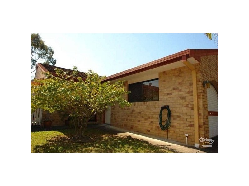 Labrador QLD 4215