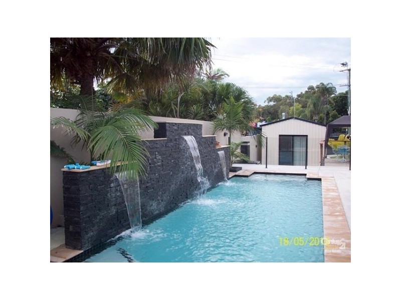 23A Schneider Street, Labrador QLD 4215