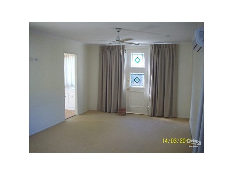 21 Coogeen Street, Bundall QLD 4217