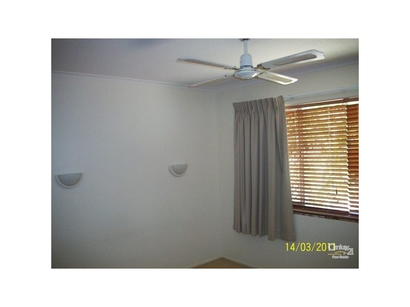 21 Coogeen Street, Bundall QLD 4217