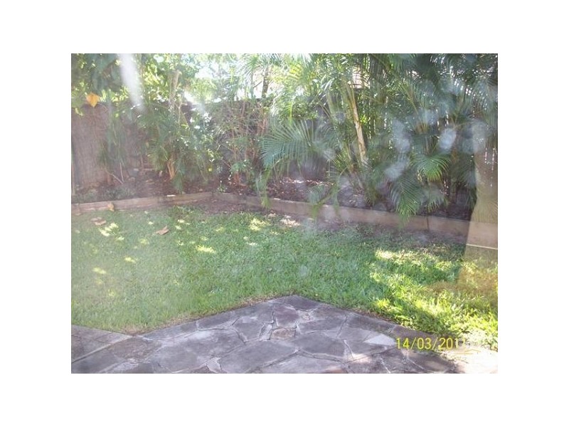 21 Coogeen Street, Bundall QLD 4217