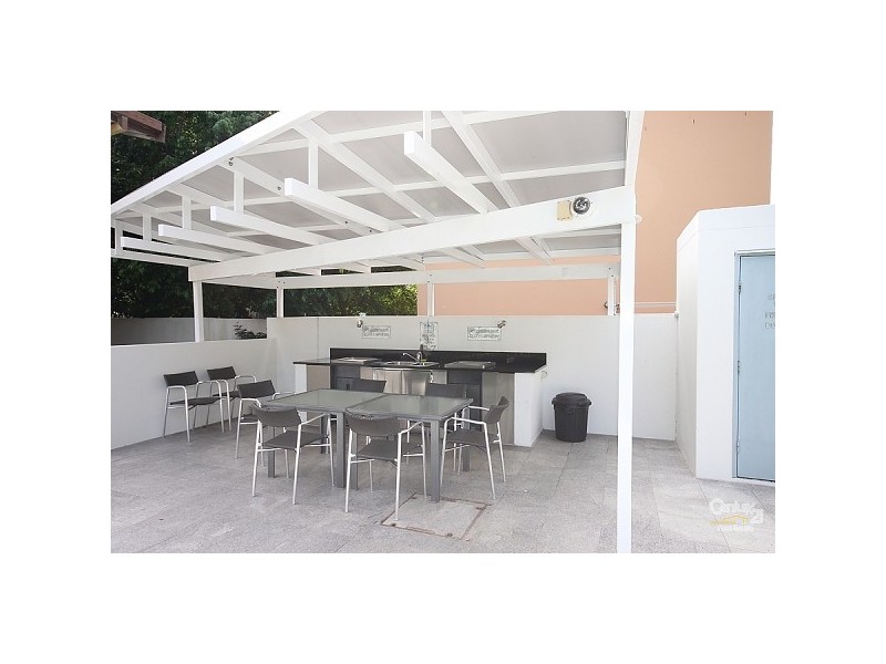 102/430 Marine Parade, Biggera Waters QLD 4216