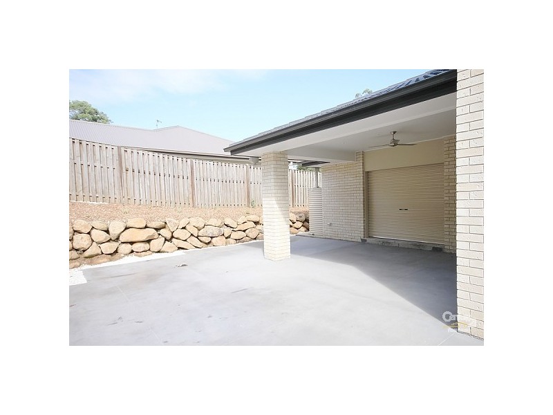 42 Roberts Drive, Maudsland QLD 4210