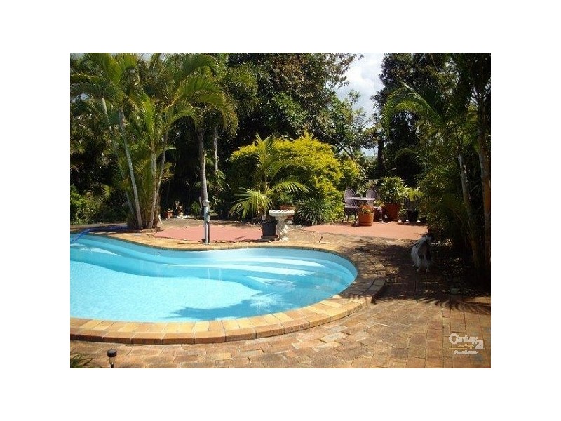 224 Oxley Drive, Coombabah QLD 4216