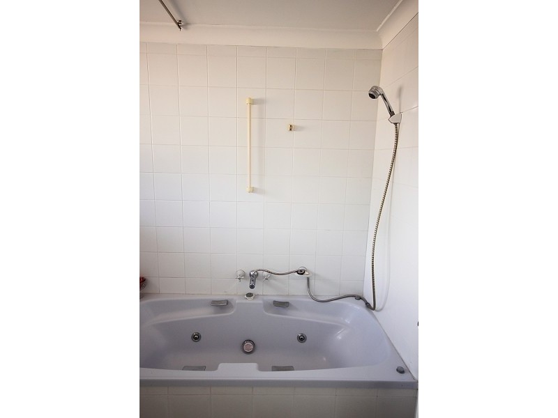 224 Oxley Drive, Coombabah QLD 4216