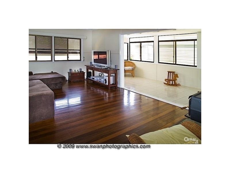 Labrador QLD 4215