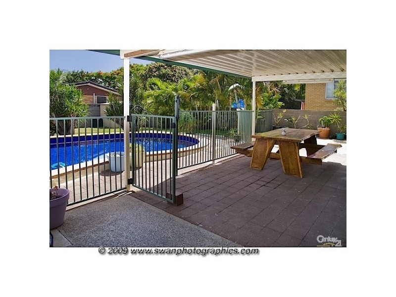 Labrador QLD 4215