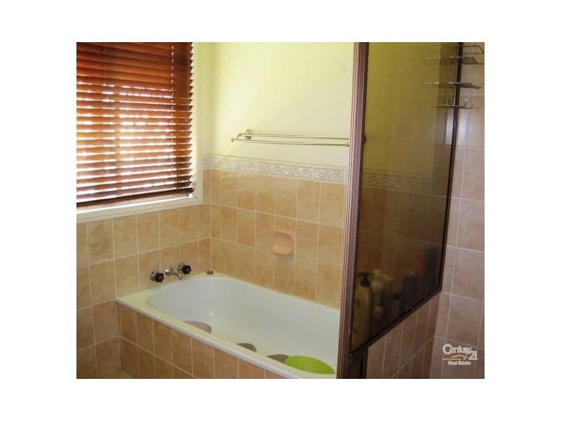 46 Melbourne Road, Arundel QLD 4214