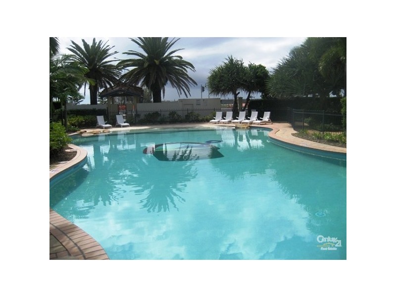 209/392 Marine Parade,, Labrador QLD 4215