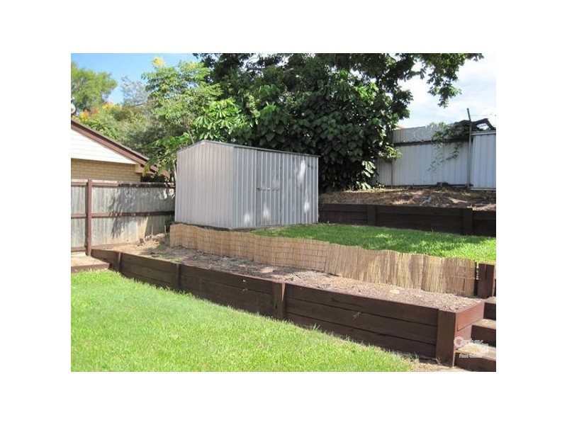 32 Hepworth street, Arundel QLD 4214