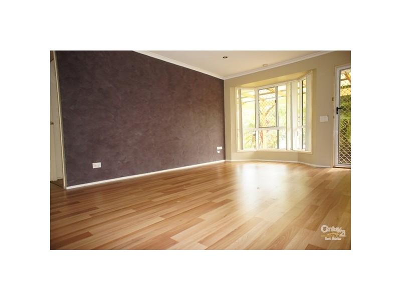 2/6 Hentdale Court, Labrador QLD 4215