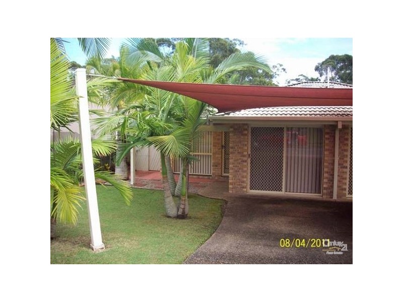 1/14 Nina Parade, Arundel QLD 4214