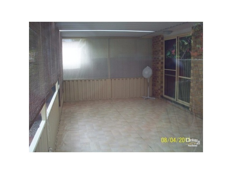 1/14 Nina Parade, Arundel QLD 4214