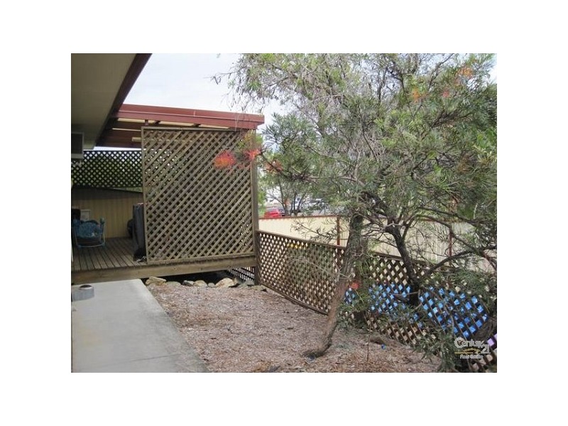 2/1 Jean Street, Labrador QLD 4215