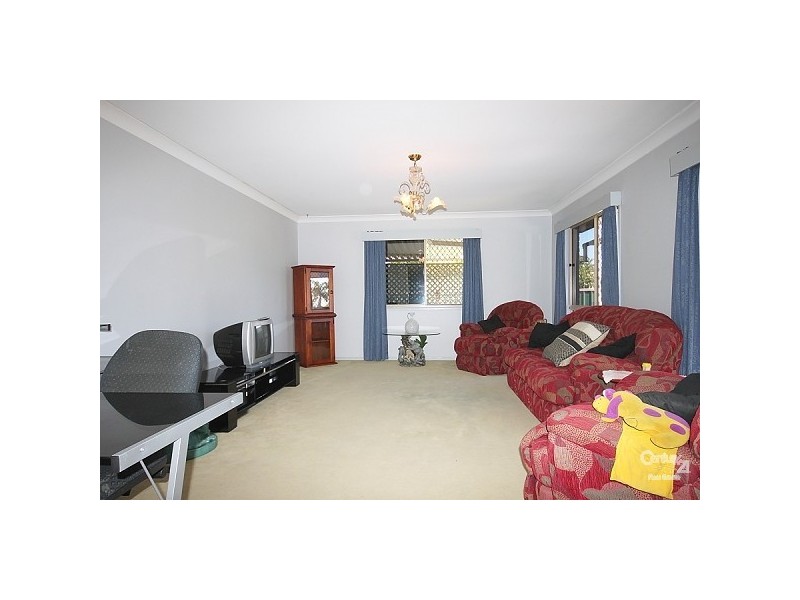 11 Lyons Court, Arundel QLD 4214